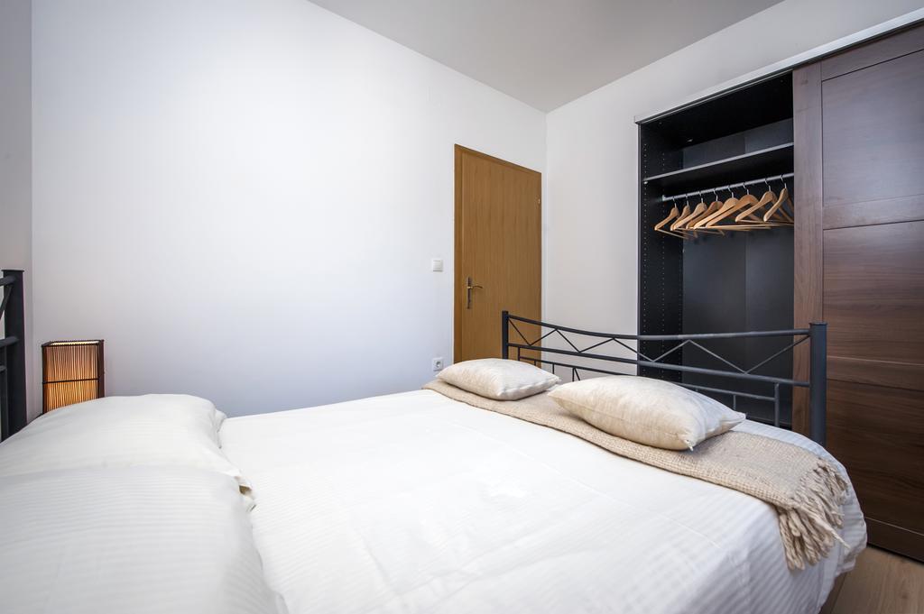 Pimlico Apartment *